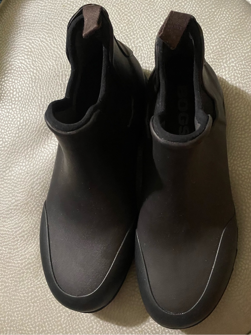 Bogs Black Waterproof Slip-On Chelsea Style Ankle Boots